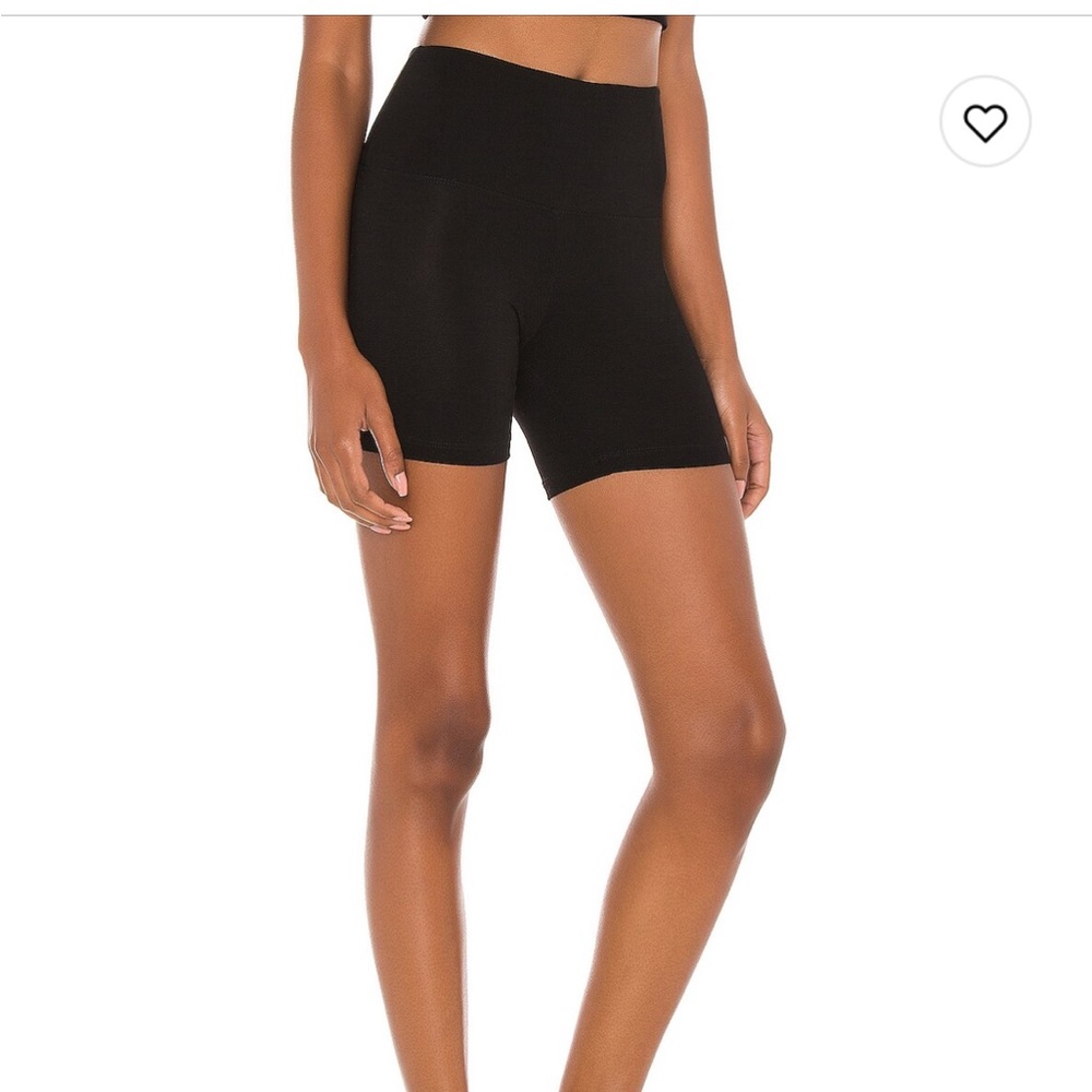 Indah bicycle short